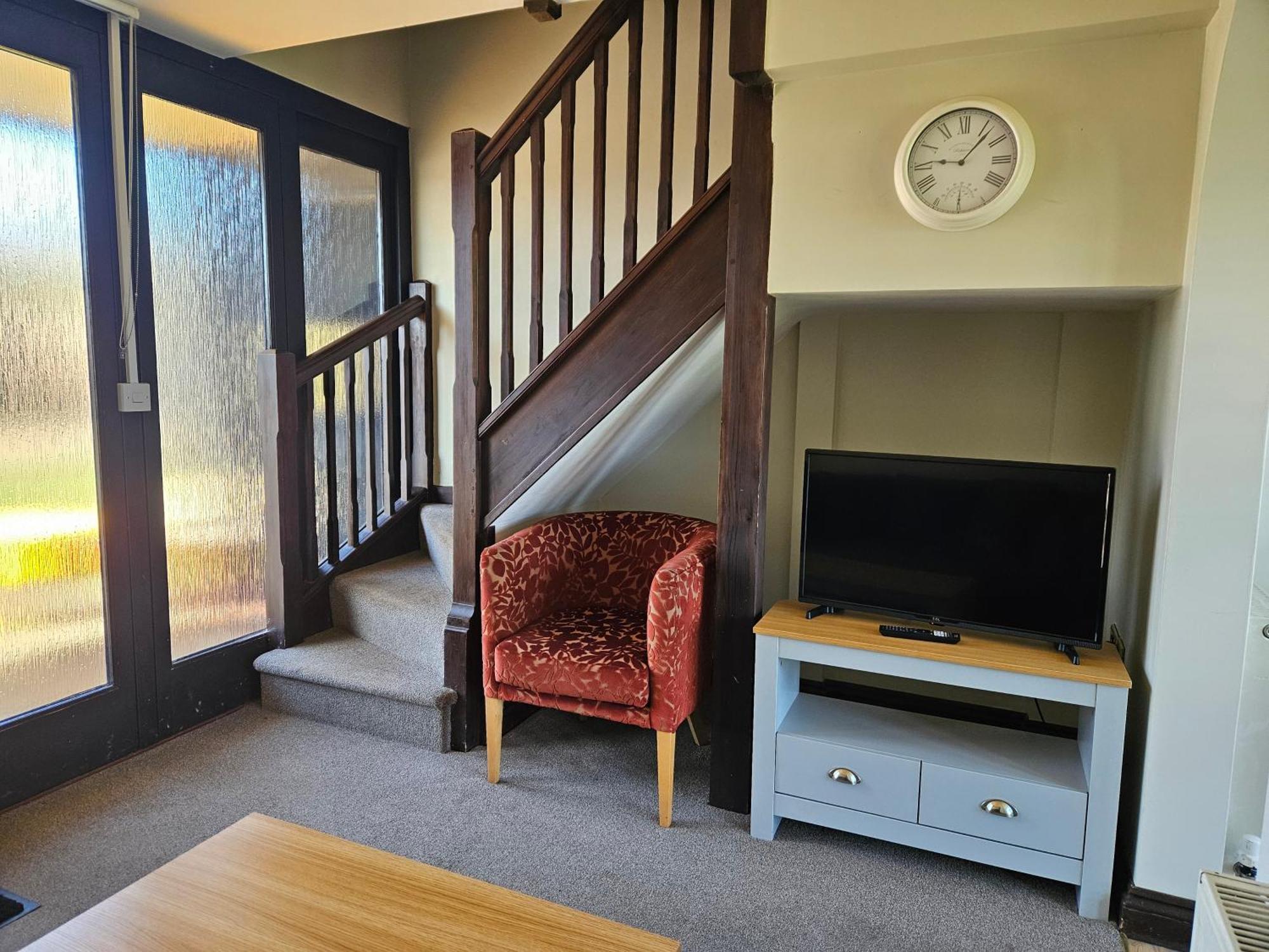 The Swan Inn Hilborough Экстерьер фото